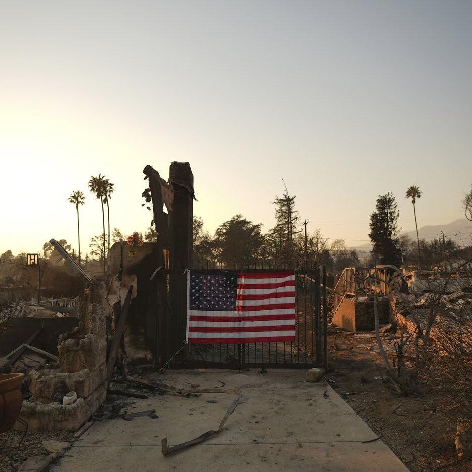 Santa Anita postpones weekend racing as track is staging area for fire relief efforts